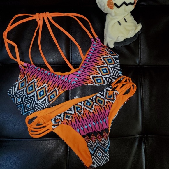 NEW Orange Ombre Geometric Strappy Bikini Swimsuit - Picture 1 of 6
